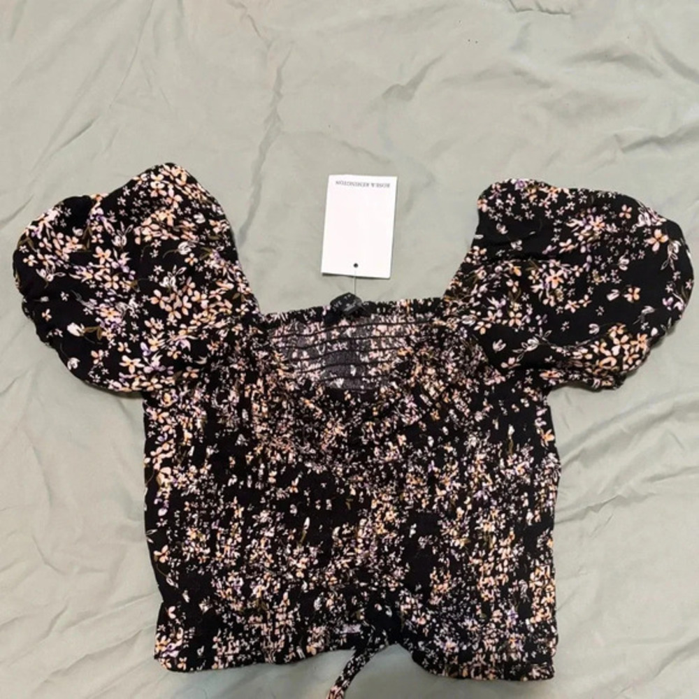 NWT LOVE TREE Lace-Up floral Bustier Top Size small